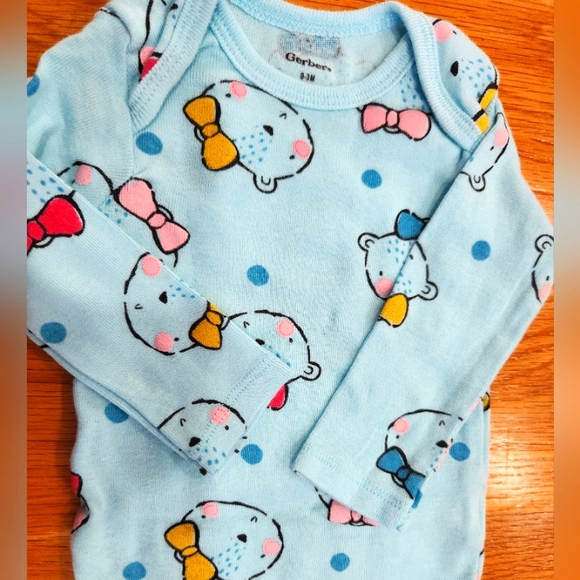 ▪️Gerber Baby onesies 5 pack  longsleves body suit - Picture 9 of 13